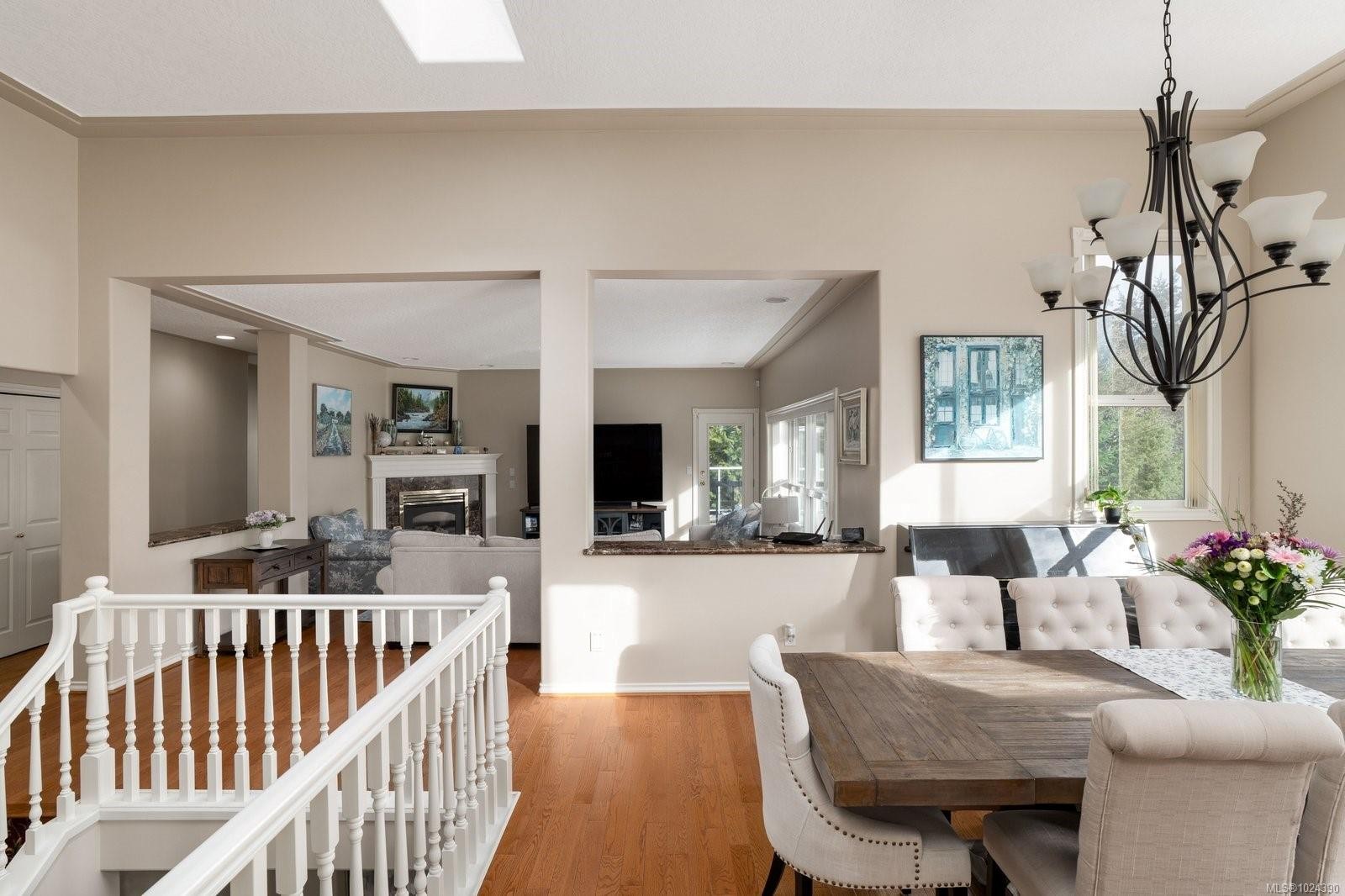 4652 Boulderwood Dr, Saanich, BC