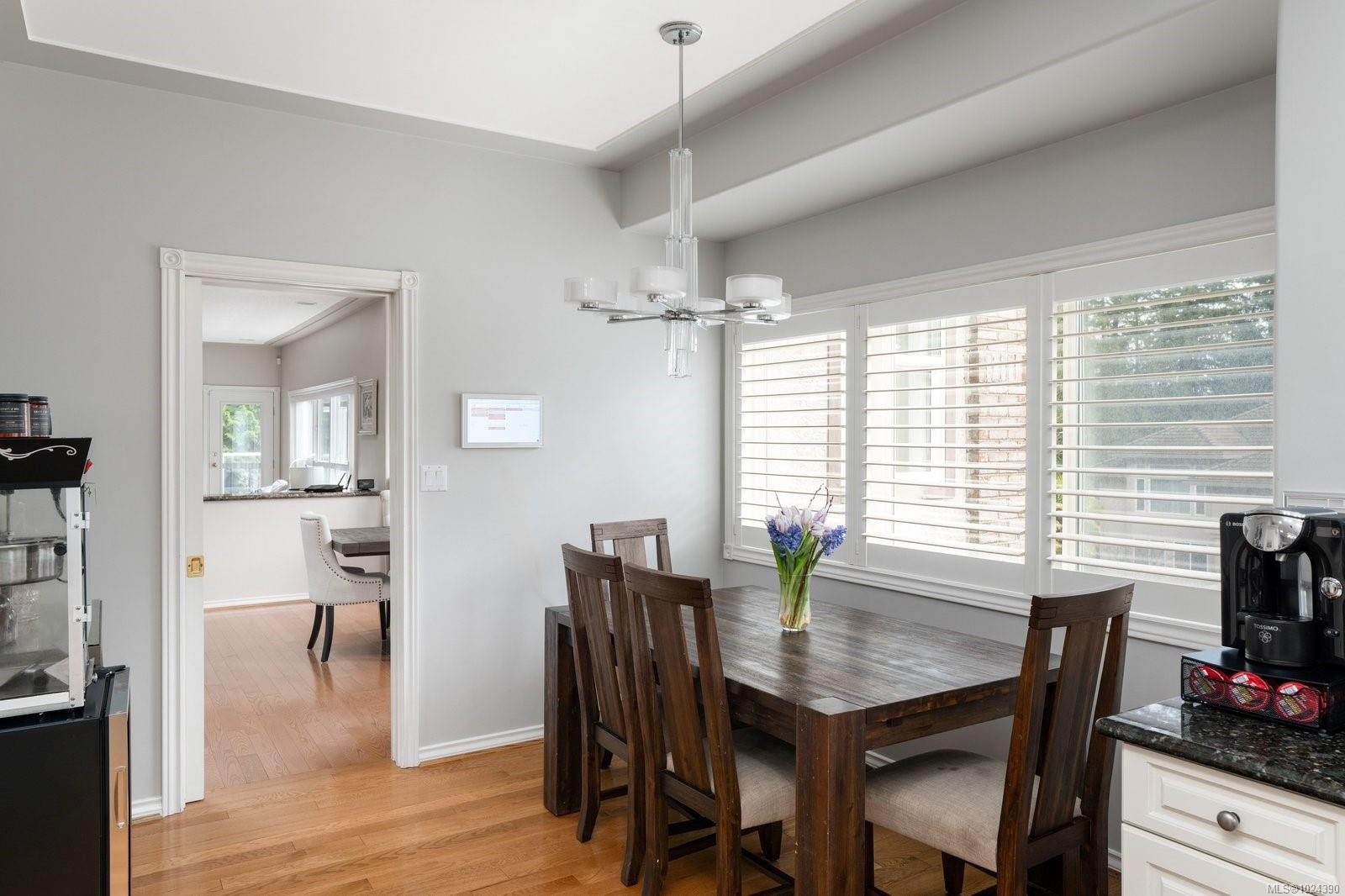 4652 Boulderwood Dr, Saanich, BC