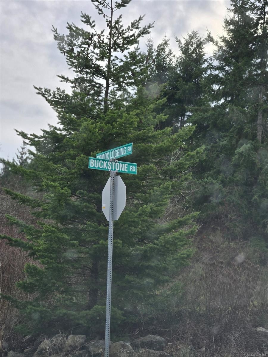 4040 Comox Logging Rd, Courtenay, BC