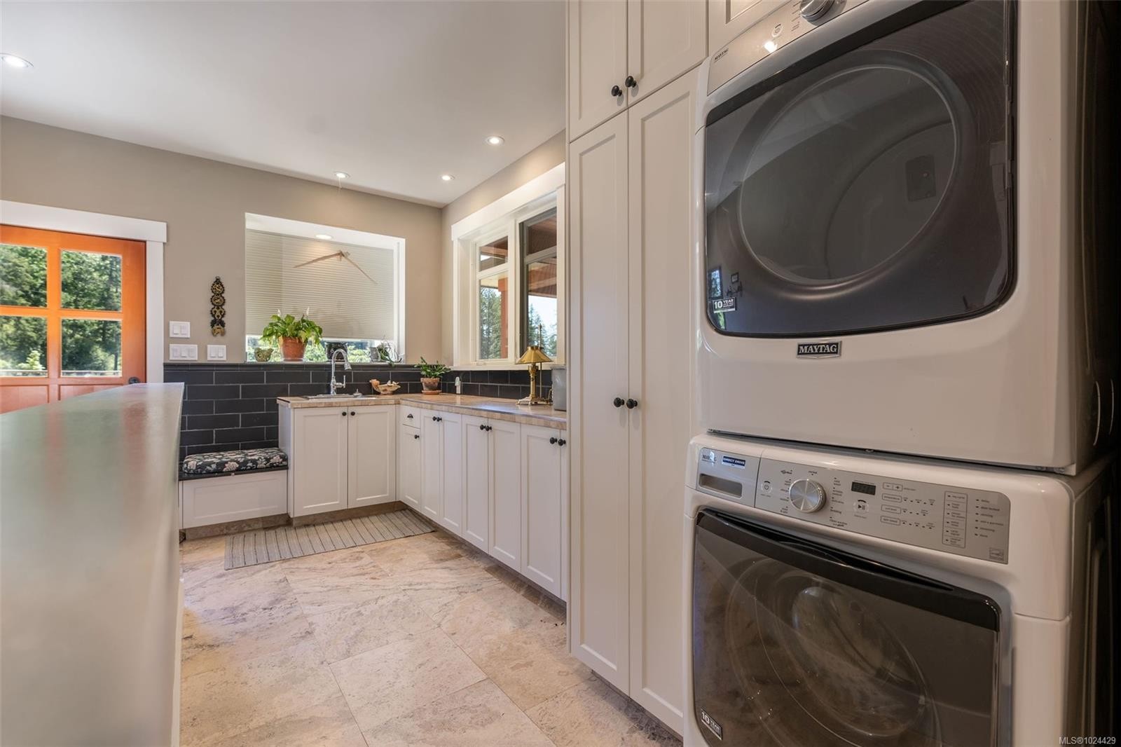 7000 Mays Rd, Duncan, BC