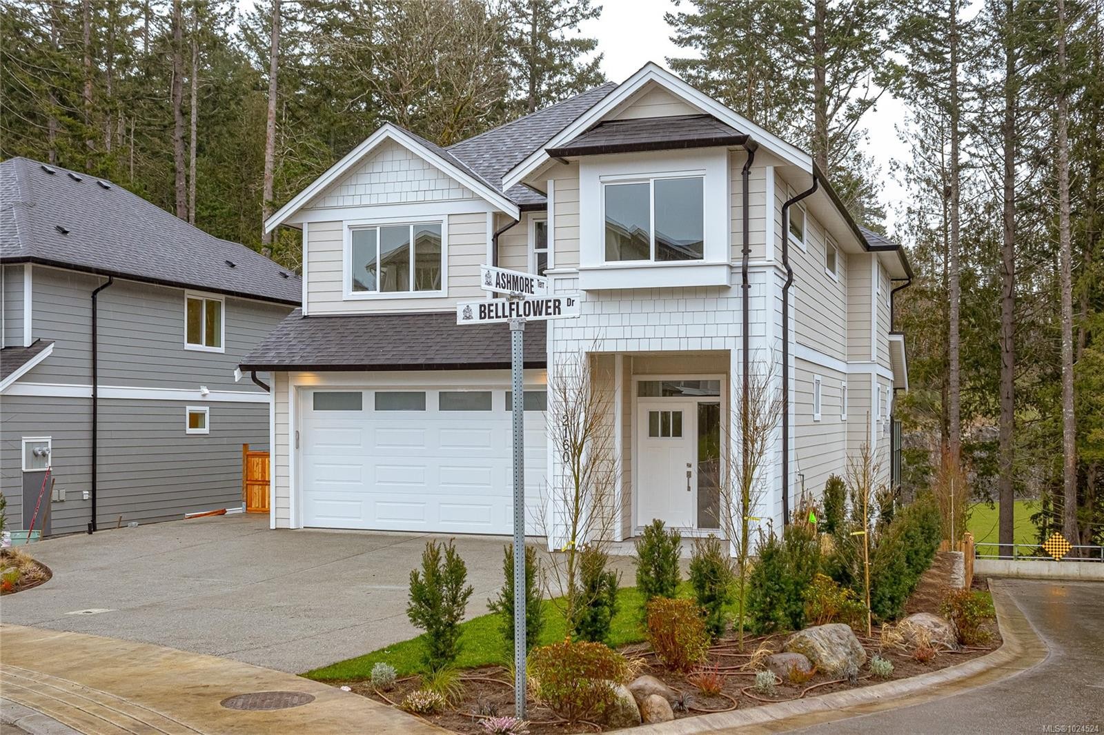 2160 Bellflower Dr, Langford, BC