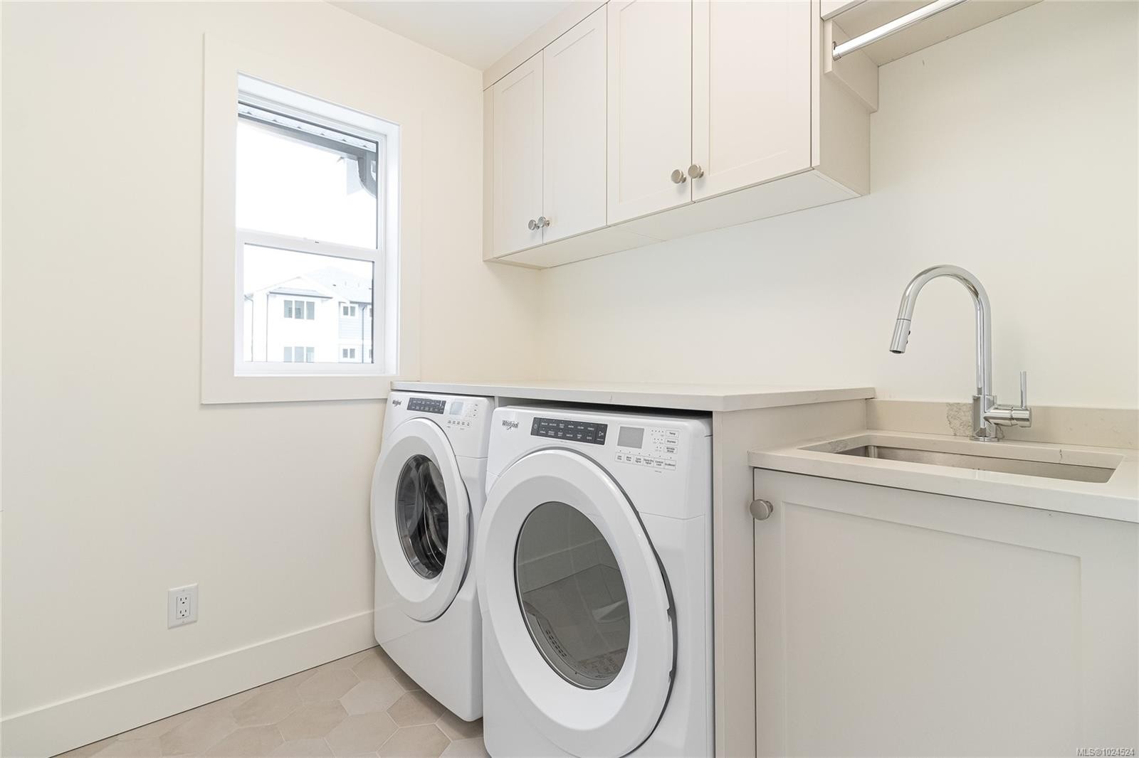 2160 Bellflower Dr, Langford, BC