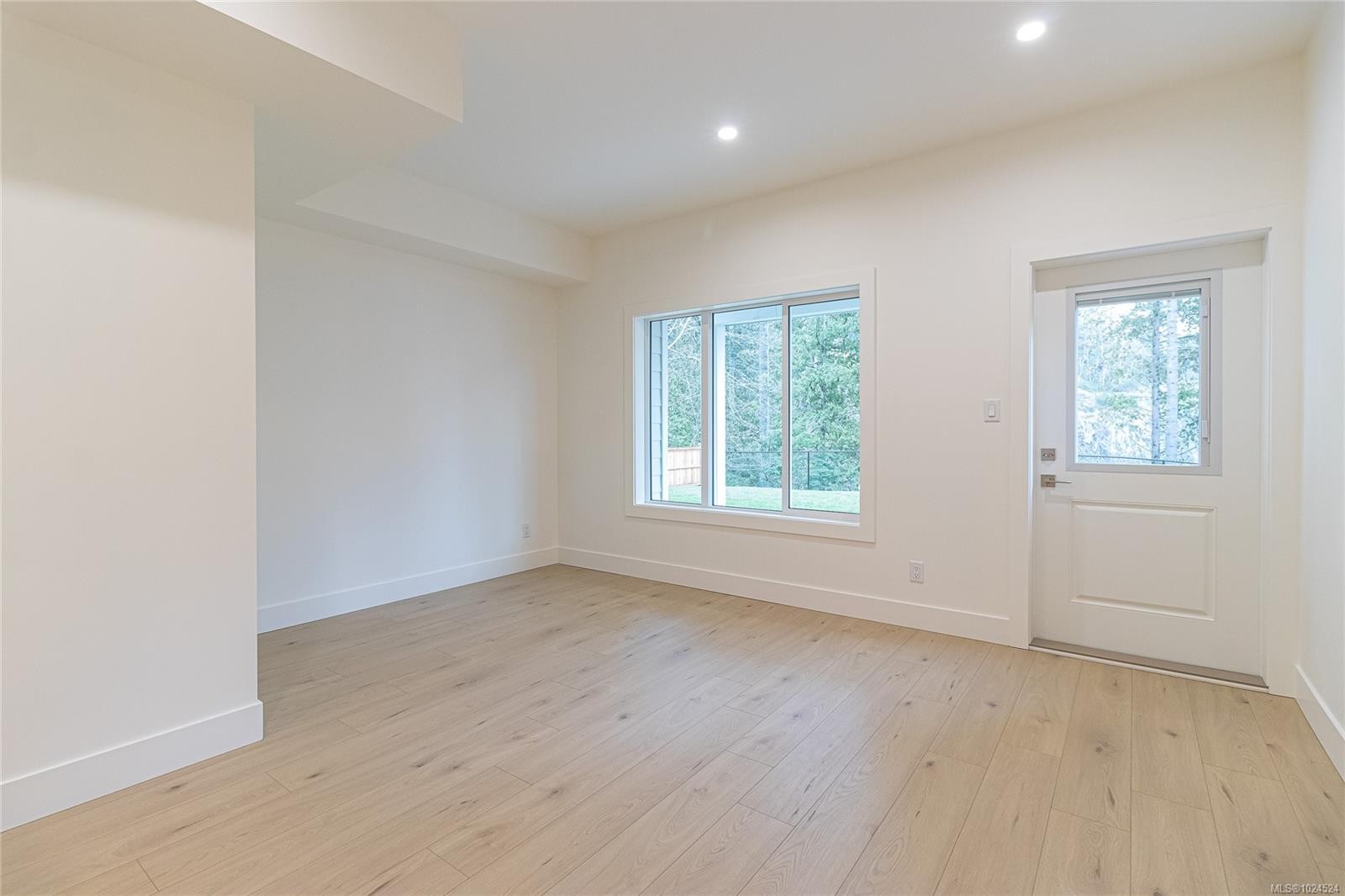 2160 Bellflower Dr, Langford, BC