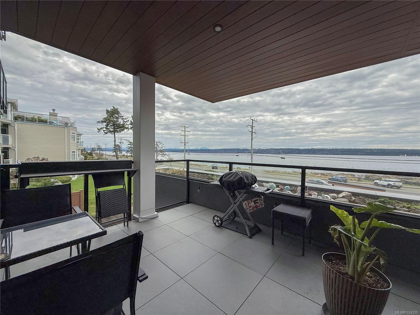 202-684 Island Hwy South, Campbell River, BC - Outdoor With Body Of Water With Deck Patio Veranda With View With Exterior