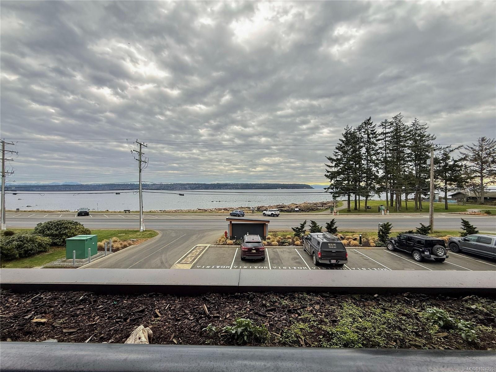 202-684 Island Hwy South, Campbell River, BC - Outdoor With Body Of Water With View