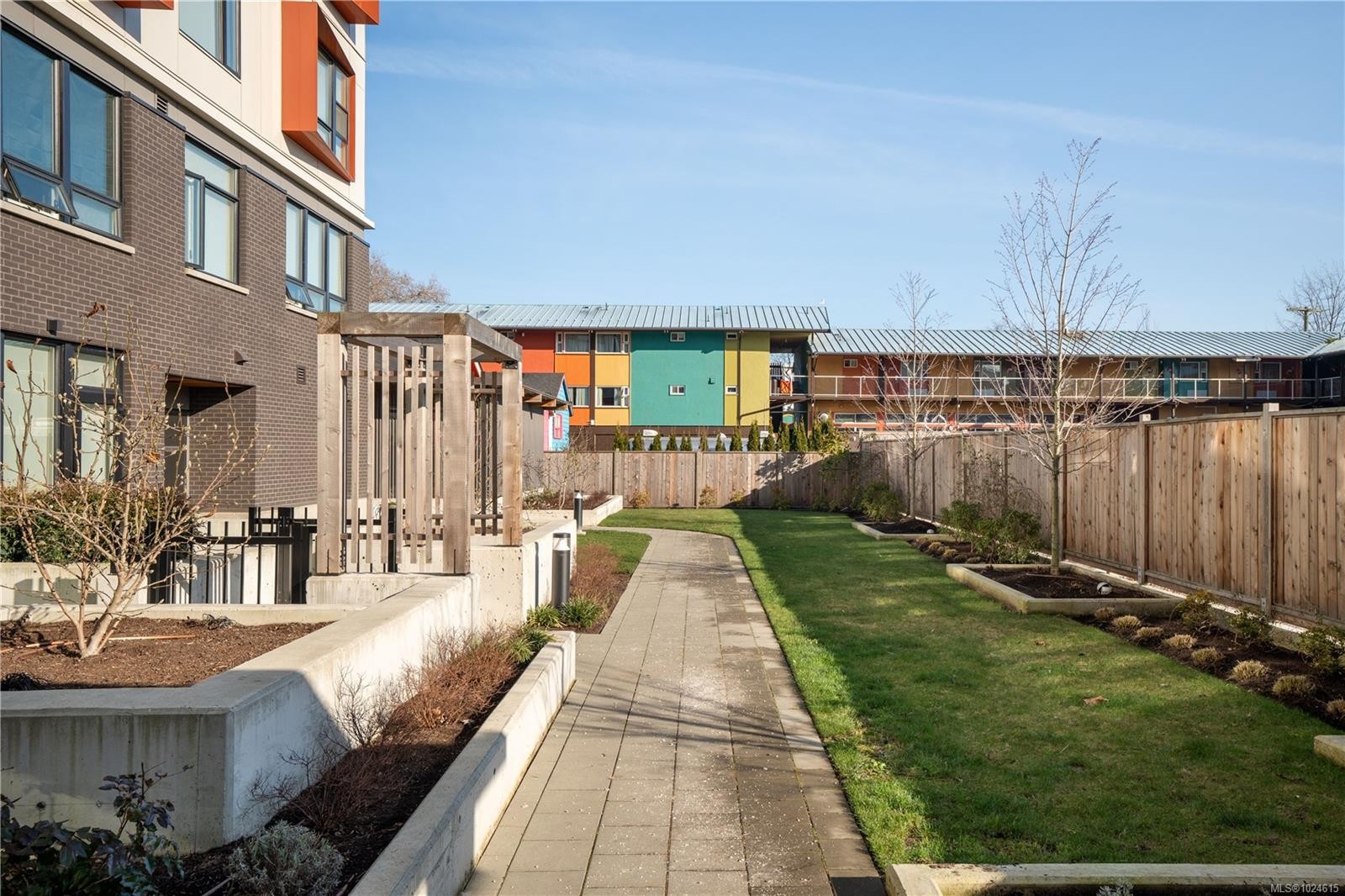 206-629 Speed Ave, Victoria, BC - Outdoor