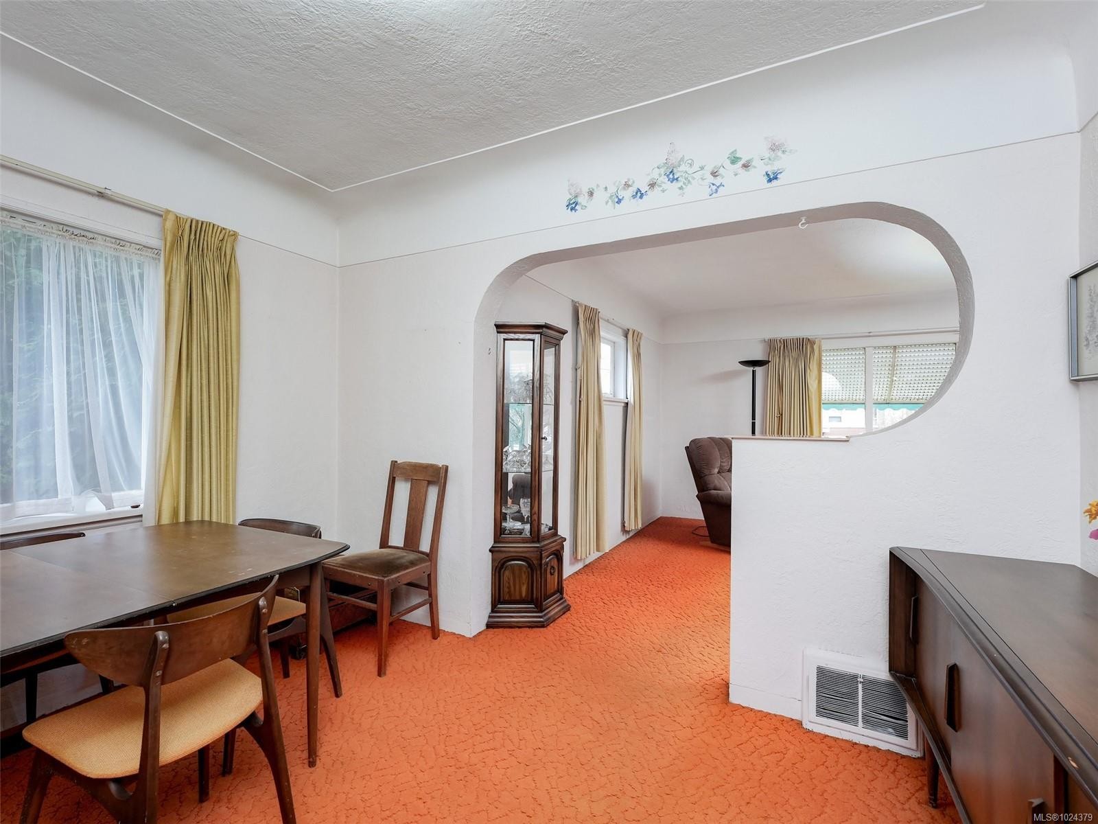 24 Gorge Rd East, Victoria, BC