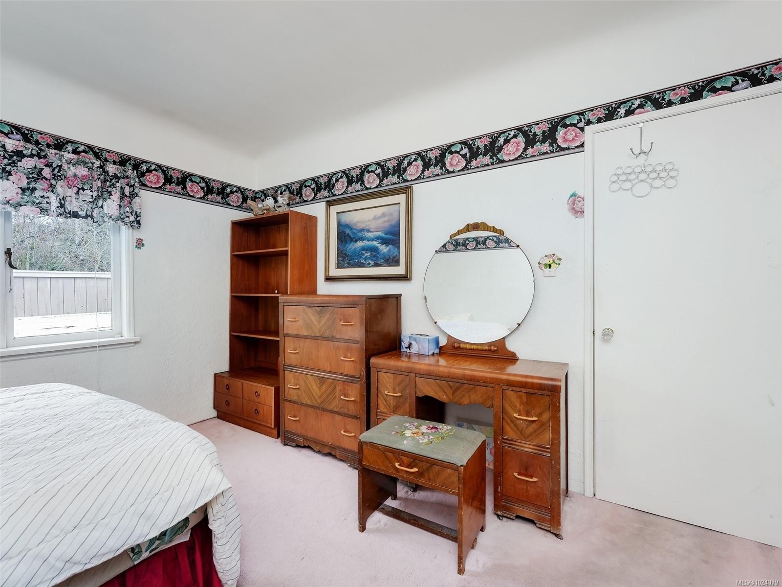 24 Gorge Rd East, Victoria, BC