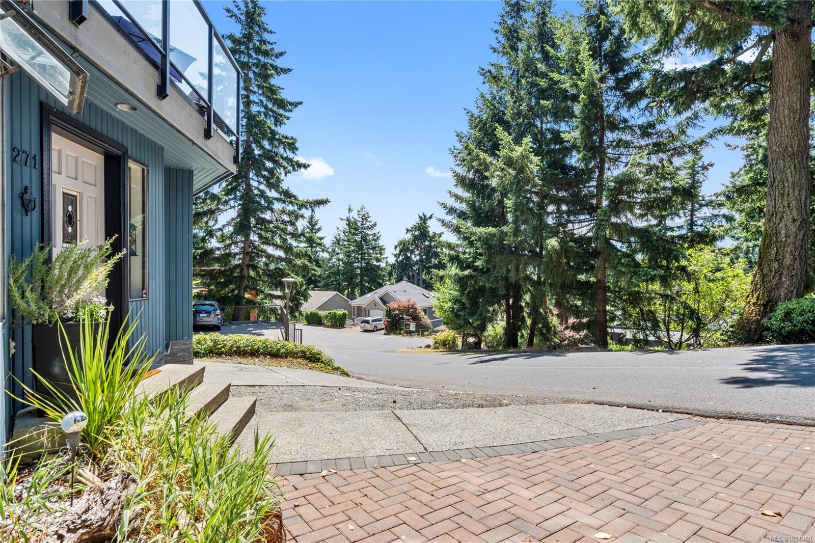 271 Woodhaven Dr, Nanaimo, BC