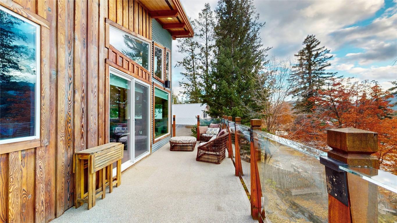 166 304Th Avenue, Kimberley, BC - Outdoor