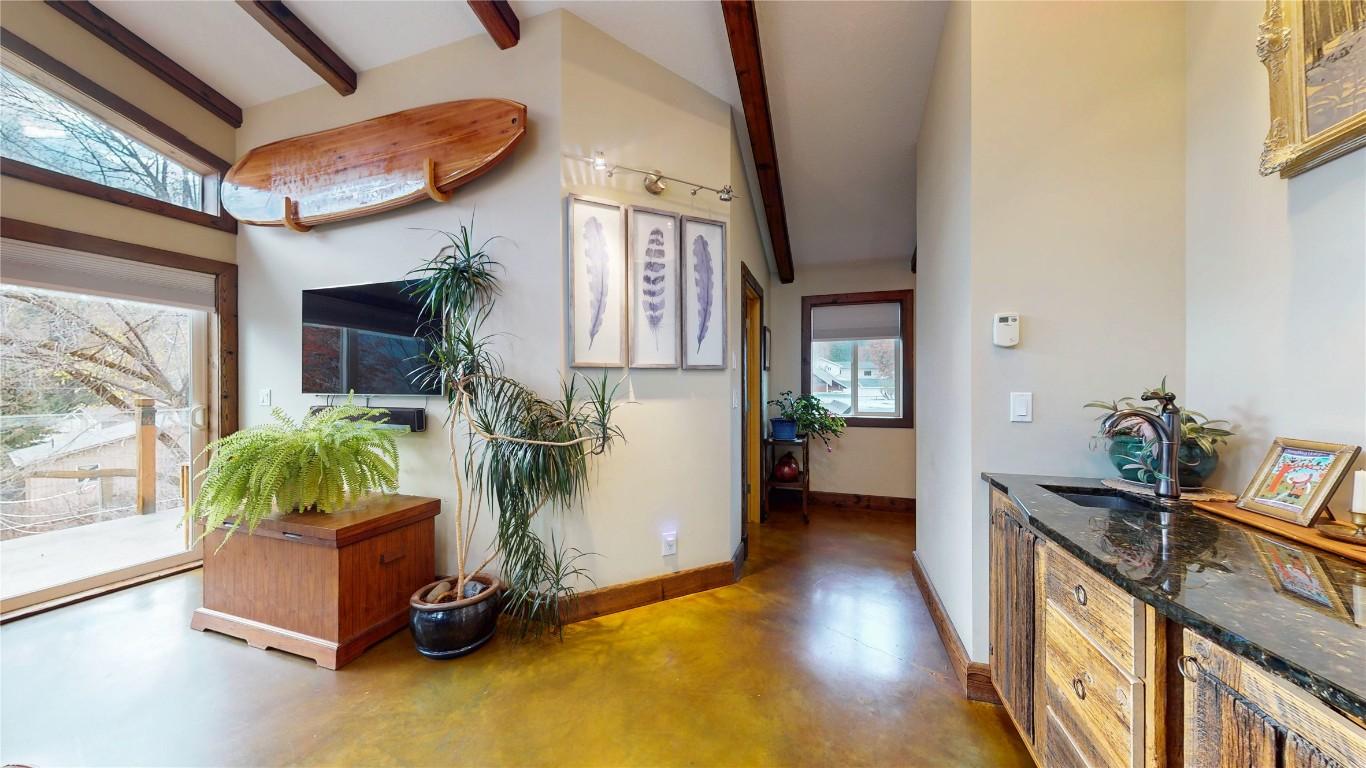 166 304Th Avenue, Kimberley, BC - Indoor Photo Showing Other Room