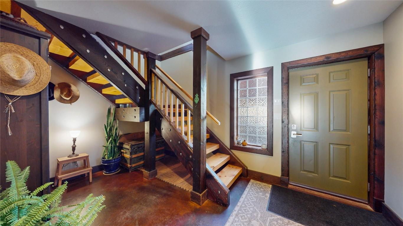 166 304Th Avenue, Kimberley, BC - Indoor Photo Showing Other Room