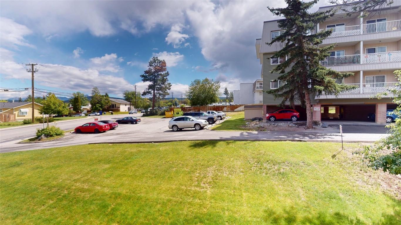 201-2011 2Nd Street, Cranbrook, BC - Outdoor