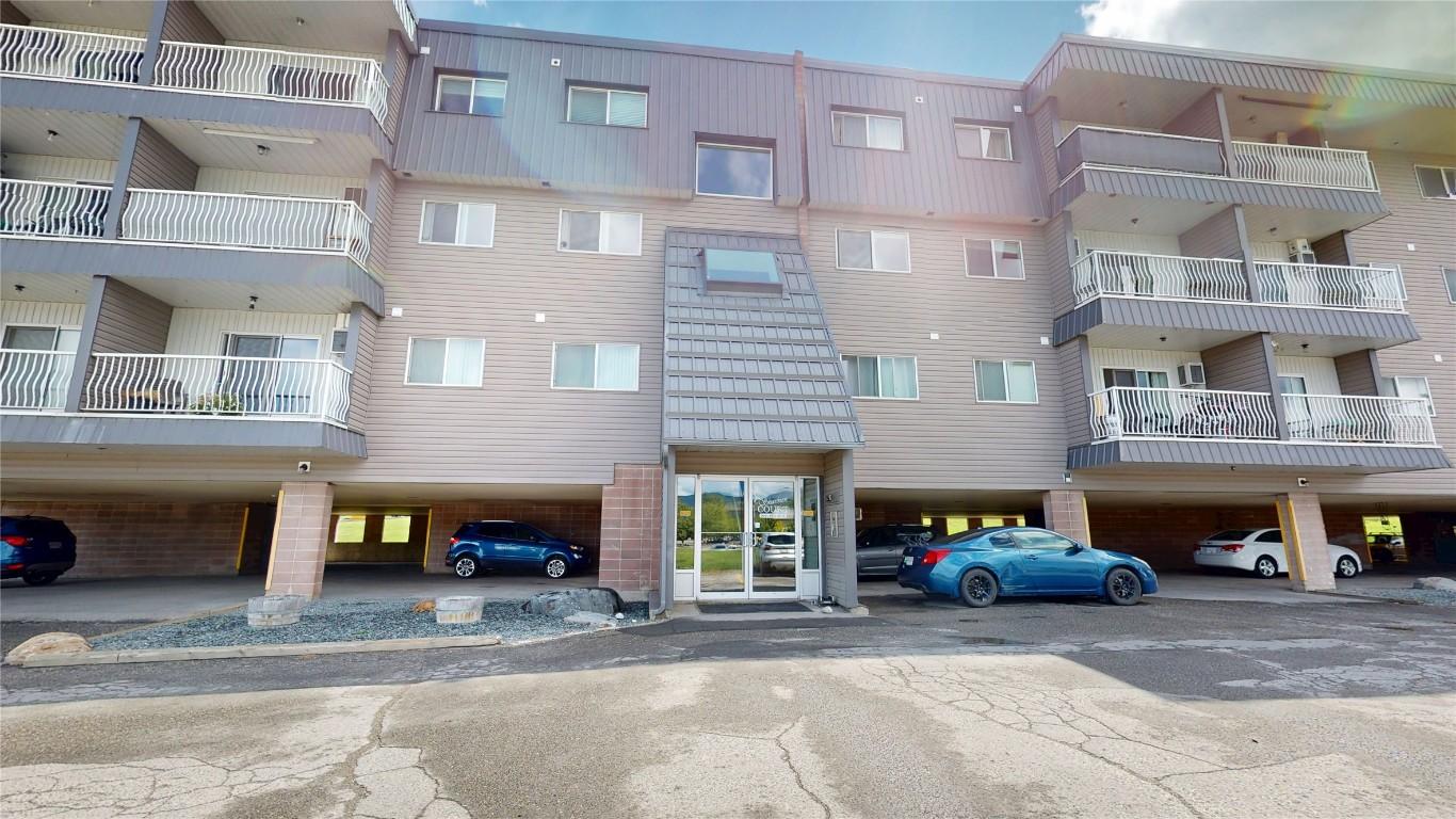 201-2011 2Nd Street, Cranbrook, BC - Outdoor With Facade