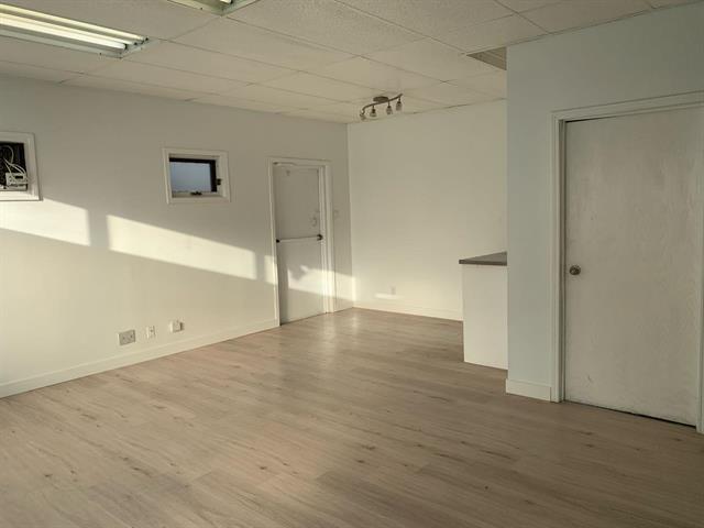 826 St Mary'S Rd, Winnipeg, MB