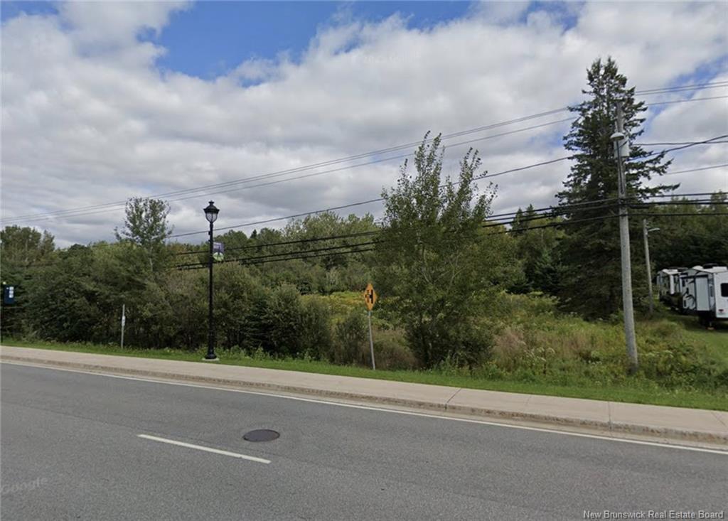 378 Main St, Hampton, NB