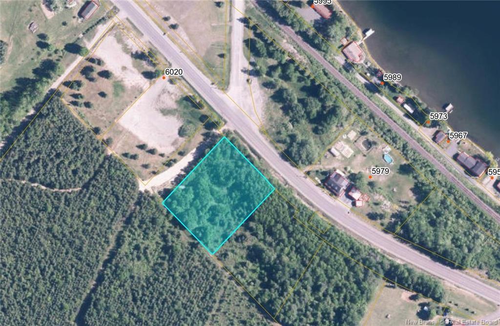 - 120 Rte, Lac Baker, NB