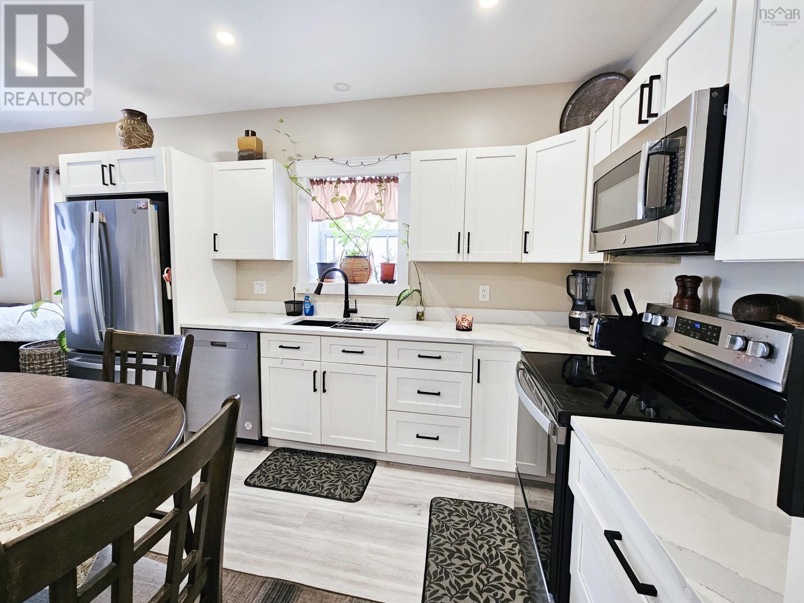 520 Truro Heights Road, Truro Heights, NS - Indoor Photo Showing Kitchen