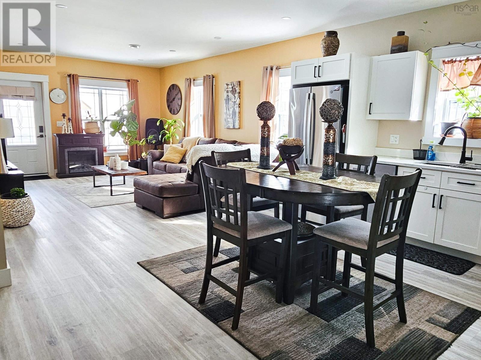 520 Truro Heights Road, Truro Heights, NS - Indoor