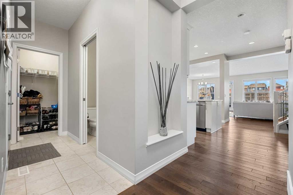 206 Mahogany Passage Se, Calgary, AB - Indoor Photo Showing Other Room