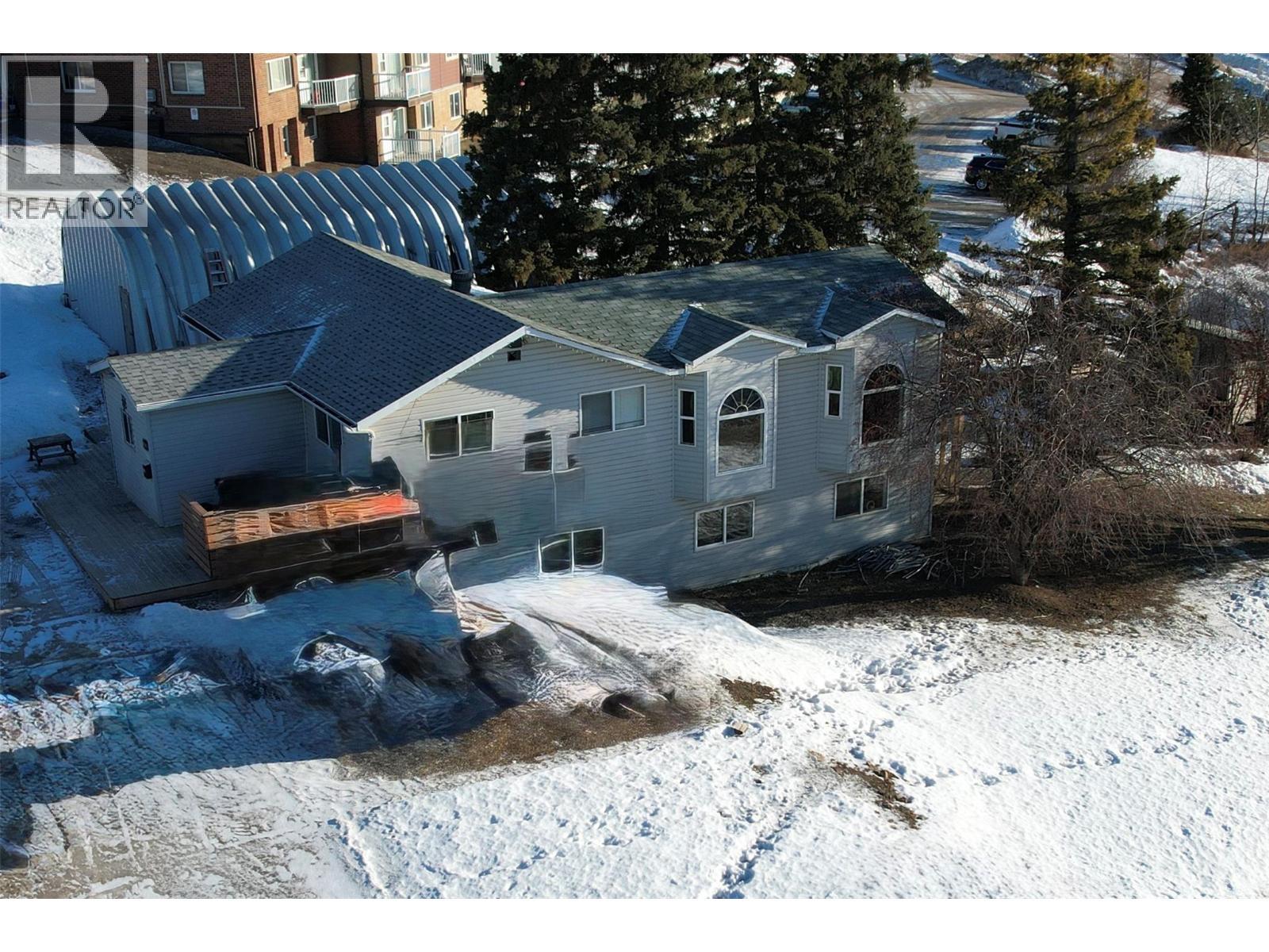 705 100A Avenue, Dawson Creek, BC - Outdoor