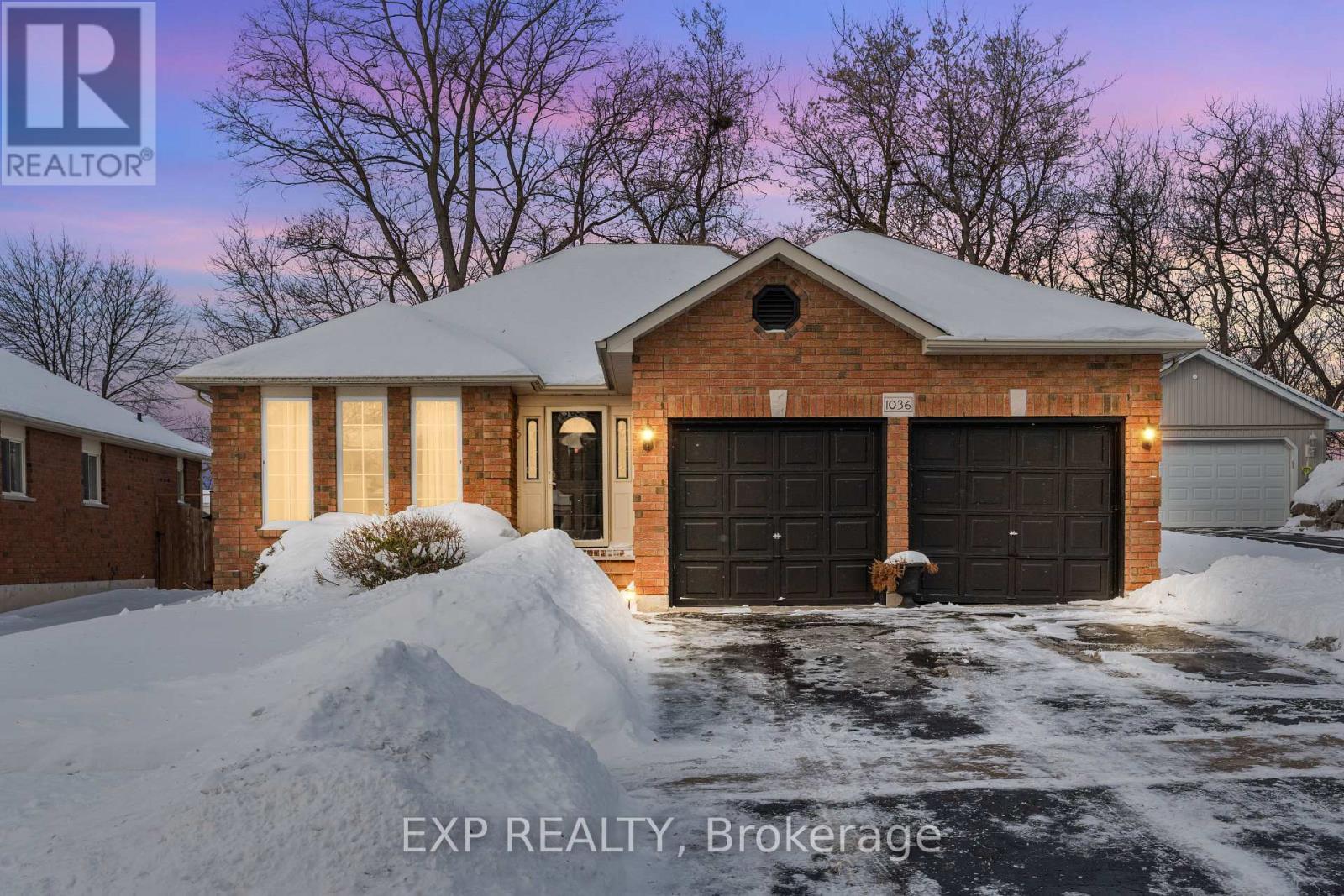 1036 Stone Cottage Crescent, Oshawa (Pinecrest), ON - Outdoor