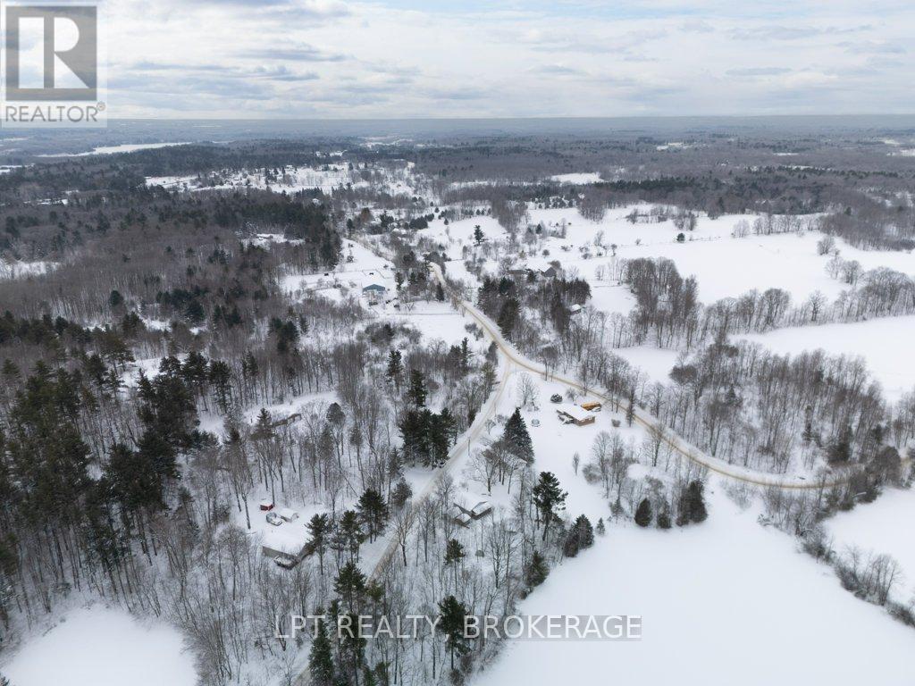 1023 Moon Road, Frontenac (Frontenac Centre), ON