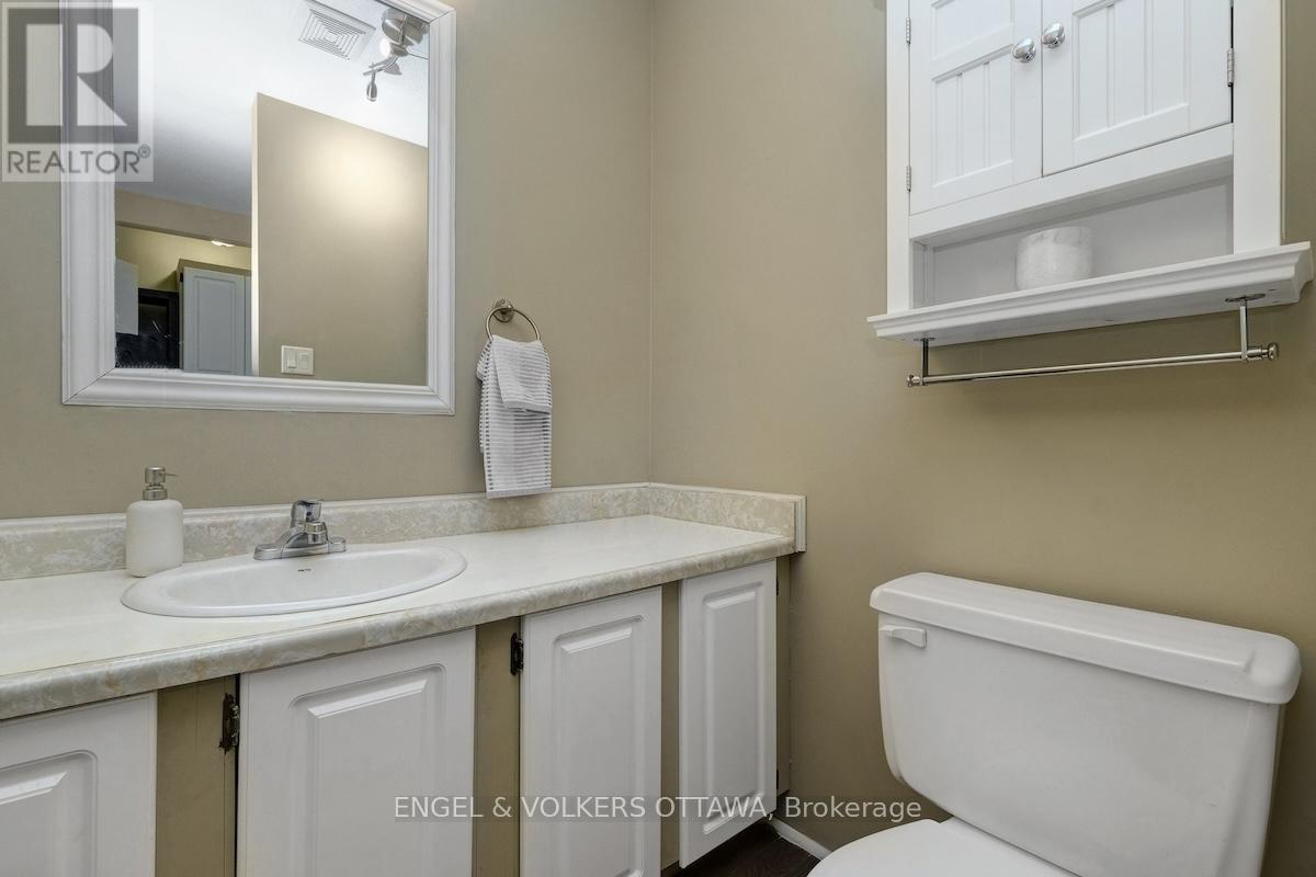 116 - 3445 Uplands Drive, Ottawa, ON - Indoor Photo Showing Bathroom