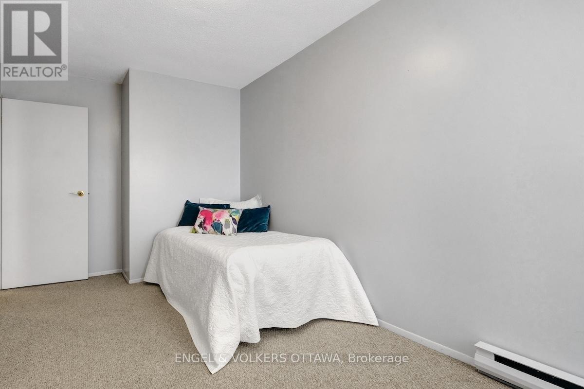 116 - 3445 Uplands Drive, Ottawa, ON - Indoor Photo Showing Bedroom