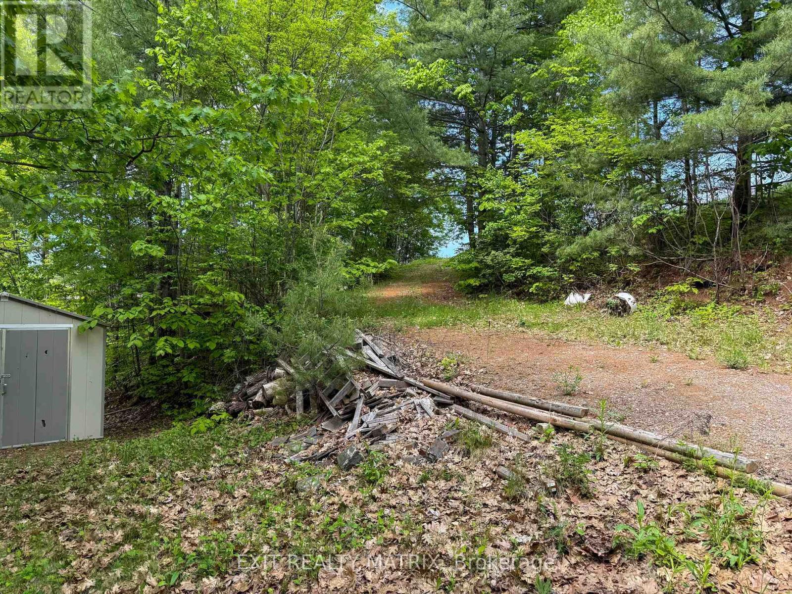 12654 Lanark Road, Greater Madawaska, ON