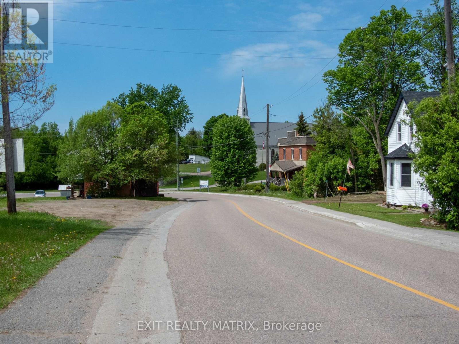 12654 Lanark Road, Greater Madawaska, ON