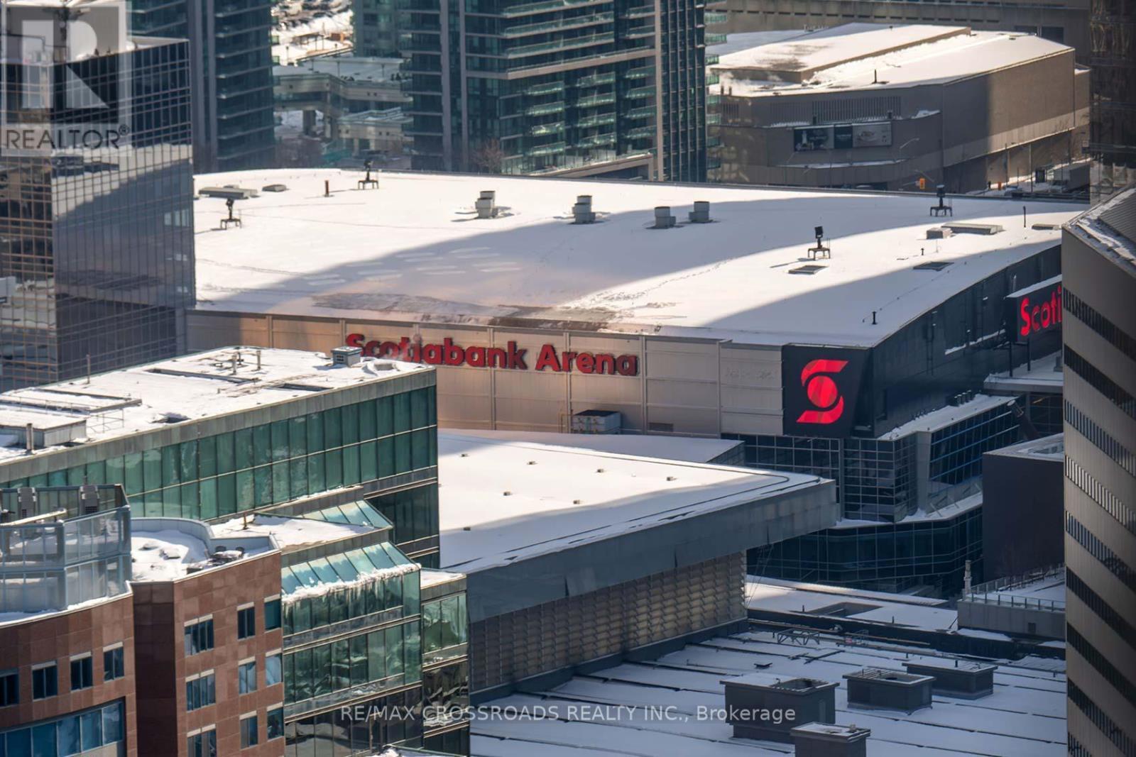 4401 - 224 King Street W, Toronto, ON - Outdoor