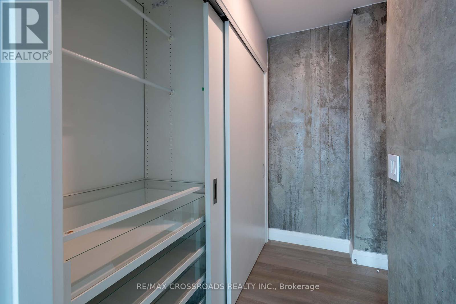 4401 - 224 King Street W, Toronto, ON - Indoor Photo Showing Bathroom