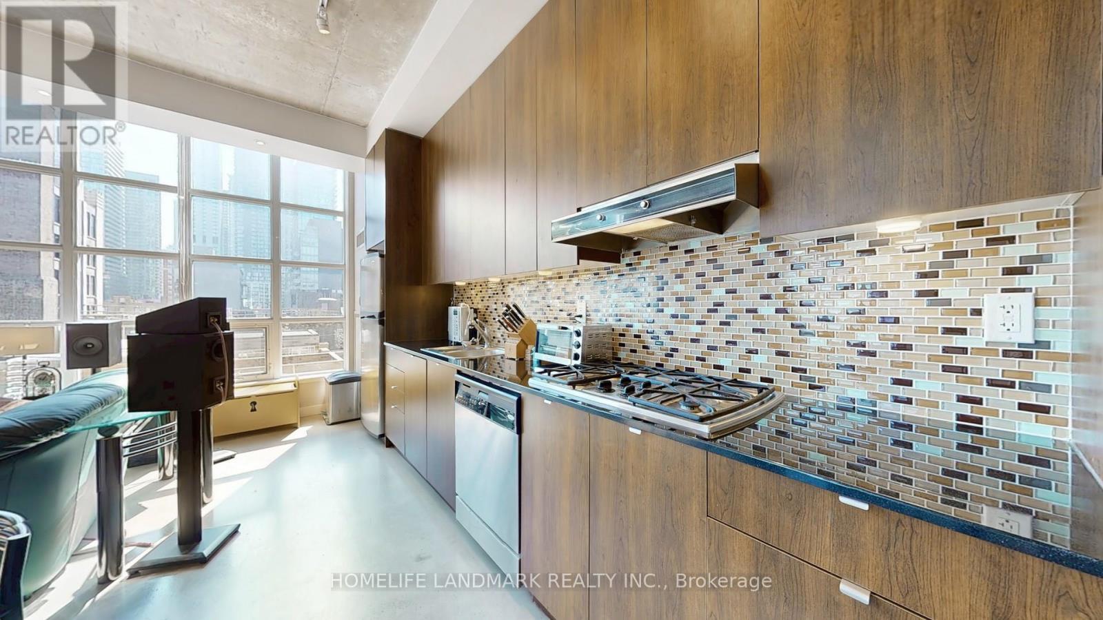 712 - 23 Brant Street, Toronto, ON - Indoor Photo Showing Kitchen With Upgraded Kitchen