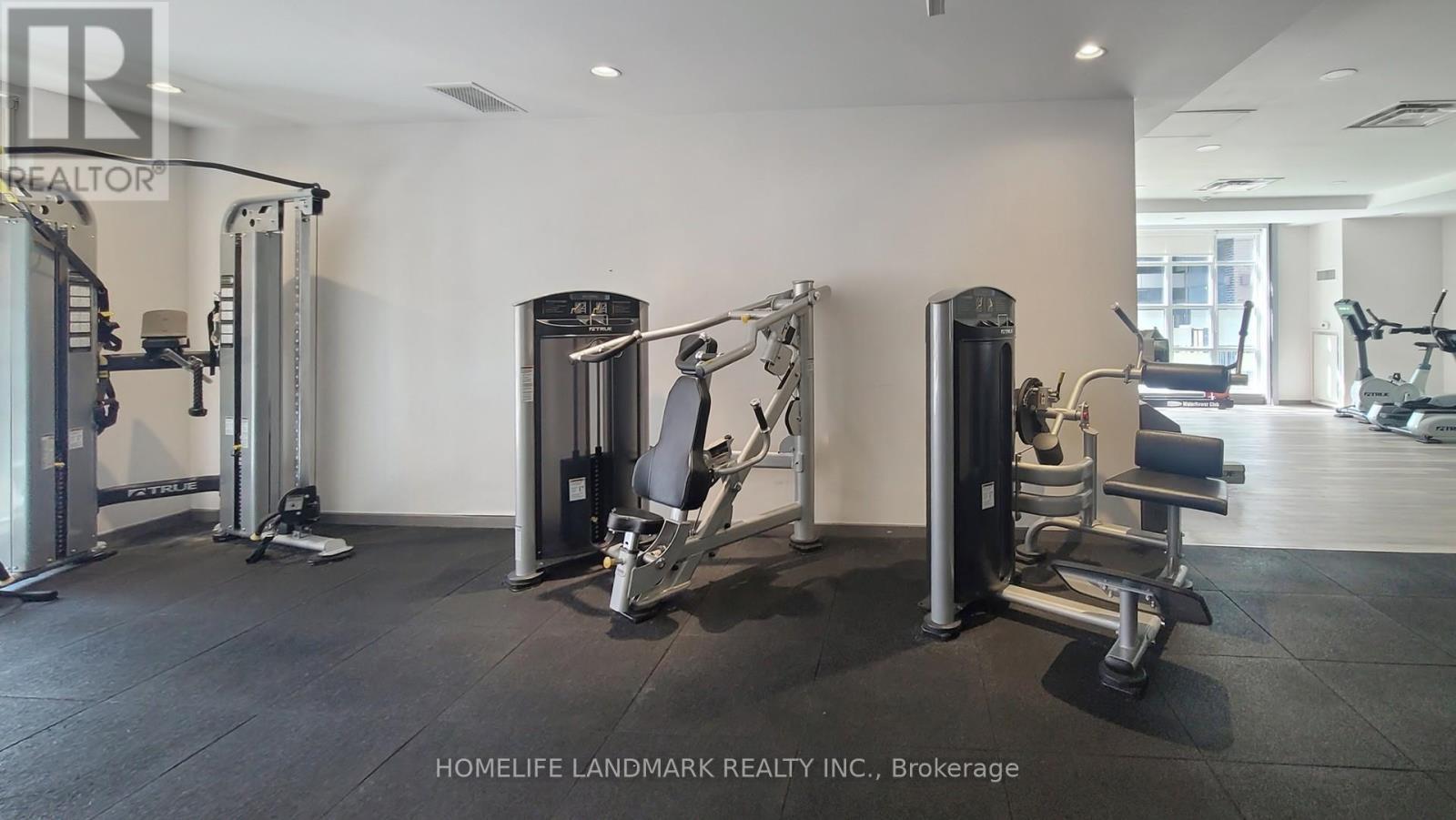 712 - 23 Brant Street, Toronto, ON - Indoor Photo Showing Gym Room