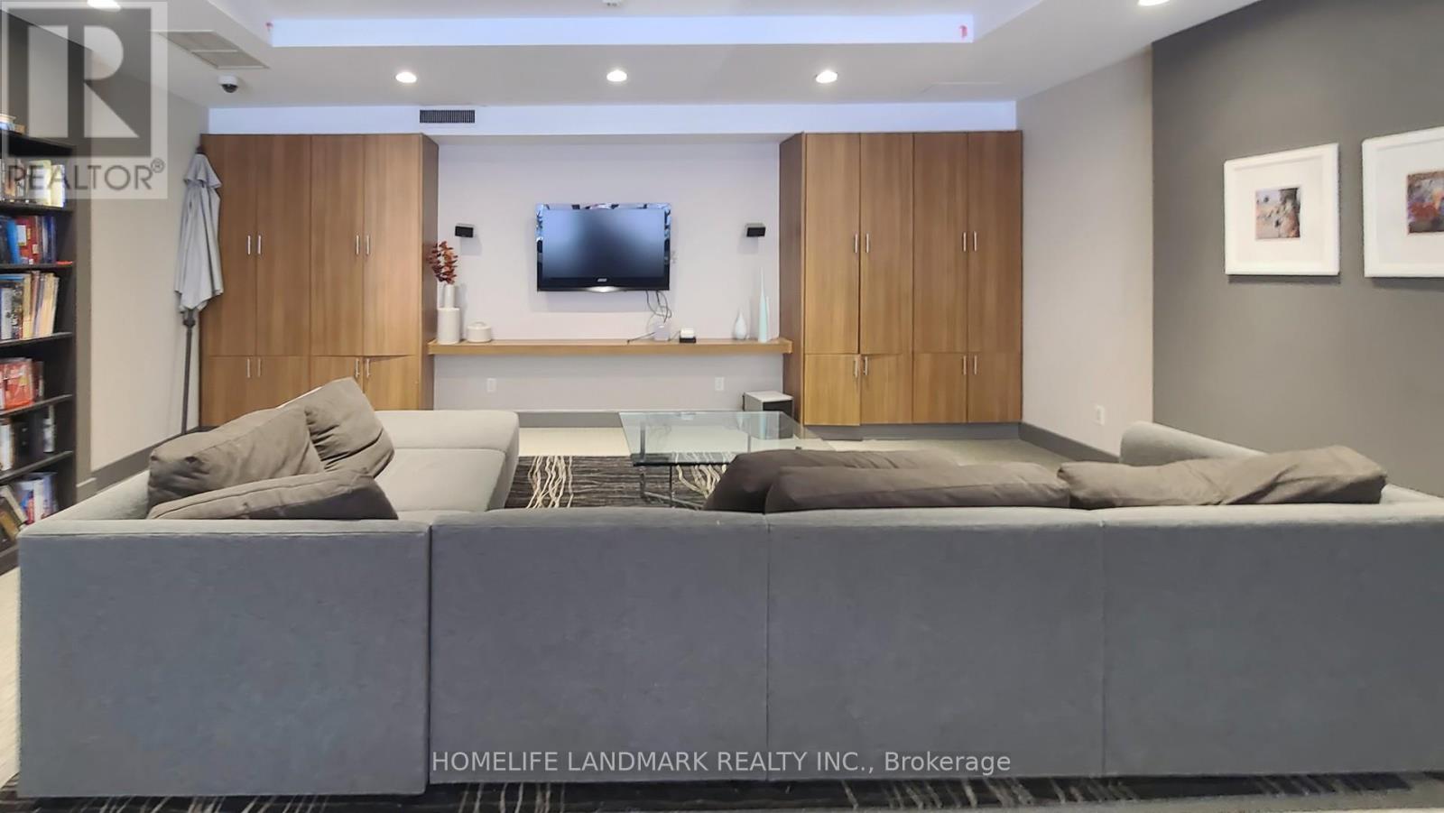 712 - 23 Brant Street, Toronto, ON - Indoor