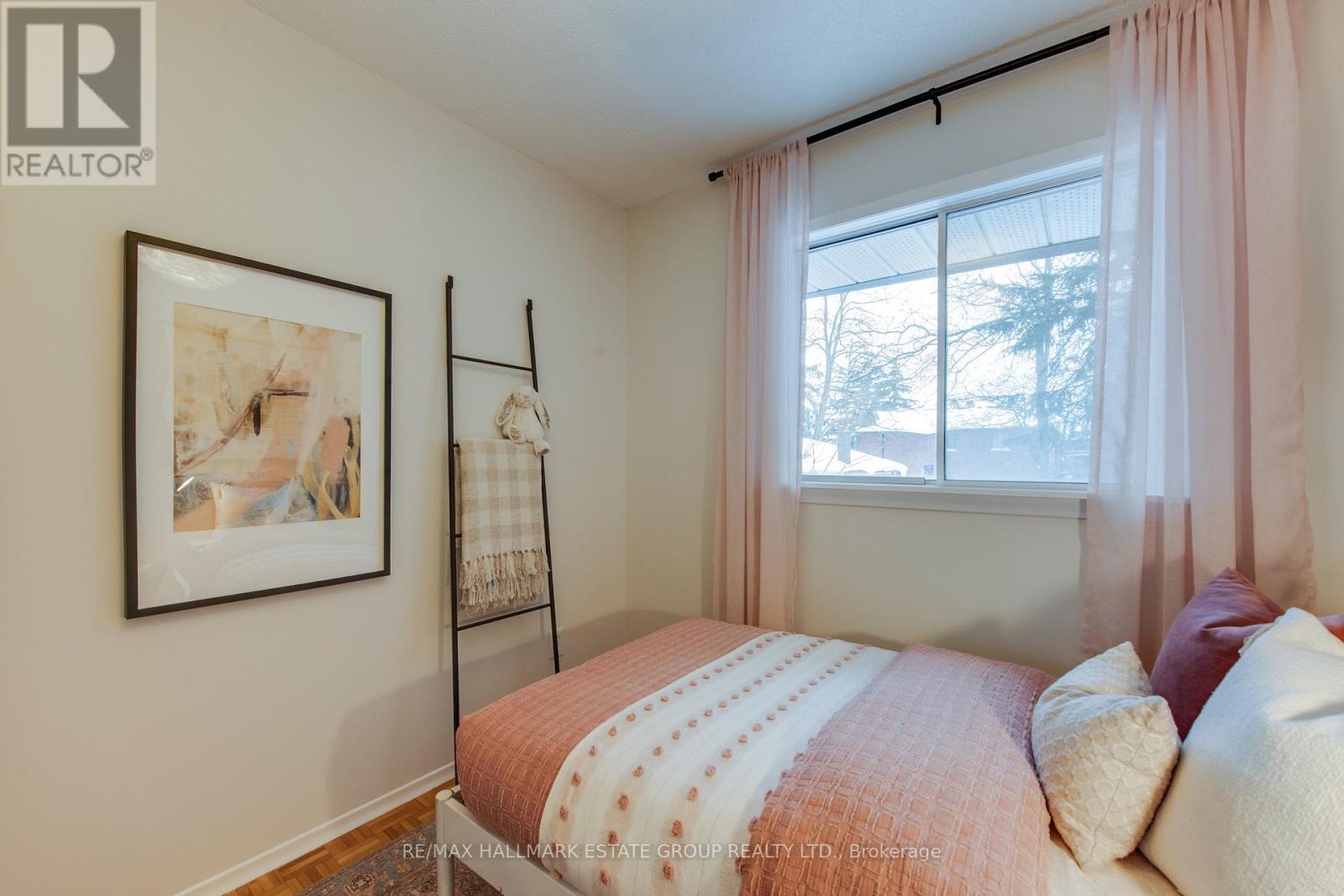 45 Meadowvale Road, Toronto, ON - Indoor Photo Showing Bedroom