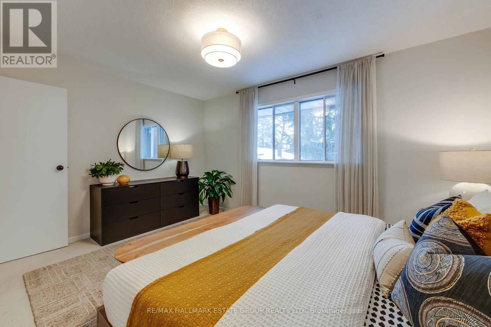 45 Meadowvale Road, Toronto, ON - Indoor Photo Showing Bedroom