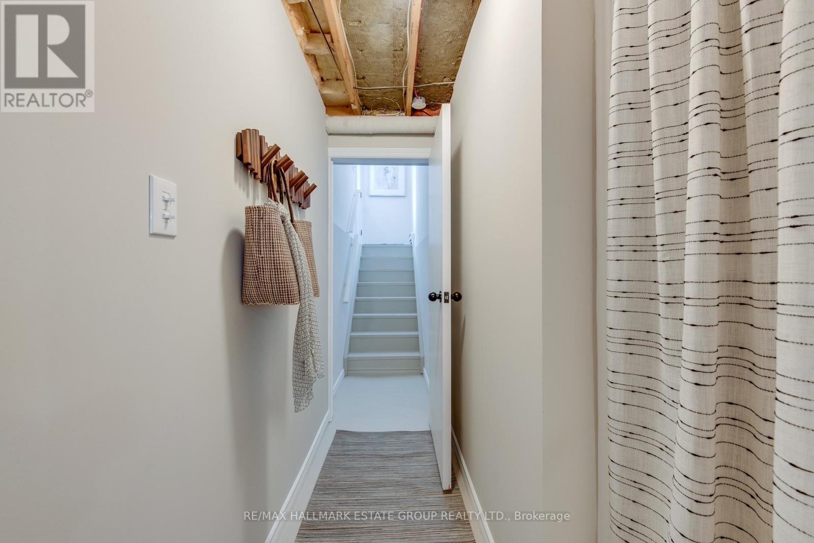 45 Meadowvale Road, Toronto, ON - Indoor Photo Showing Other Room