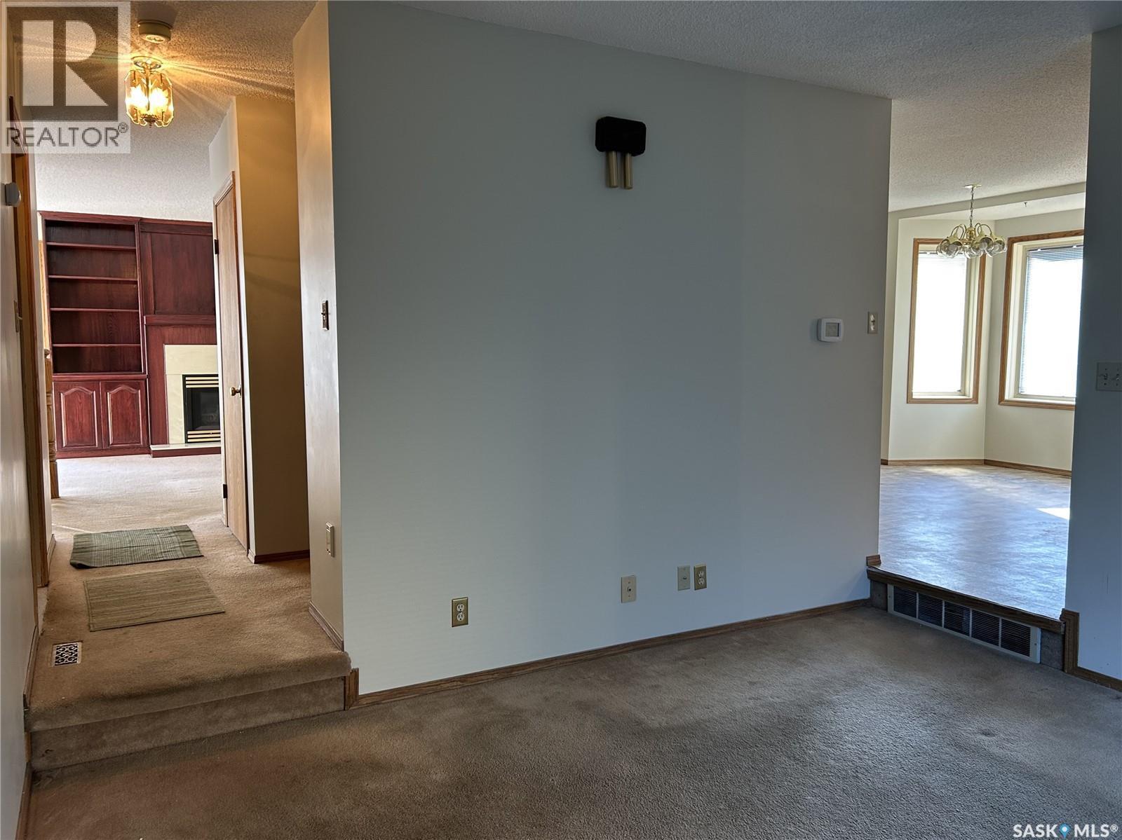 1475 Mather Crescent, Estevan, SK - Indoor Photo Showing Other Room