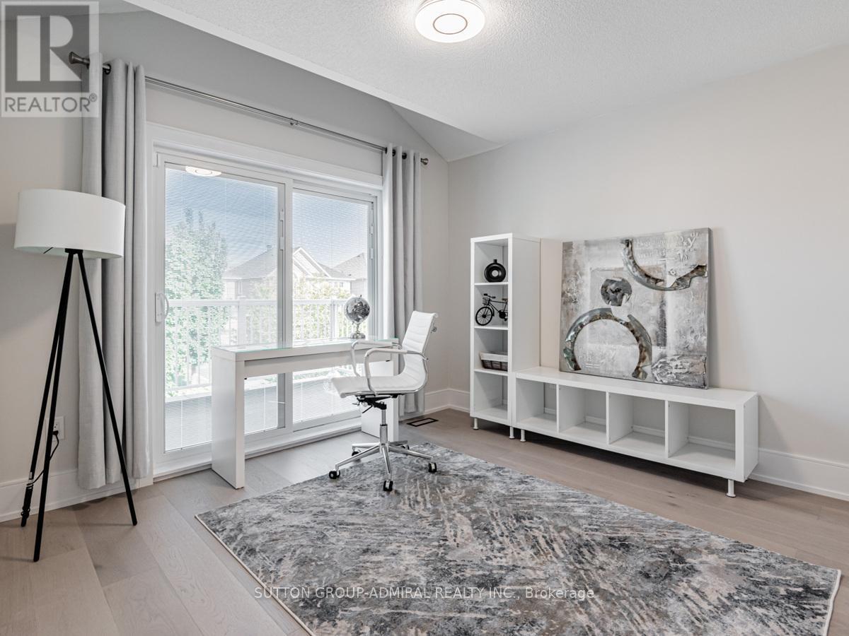 109 Barli Crescent, Vaughan, ON - Indoor Photo Showing Other Room