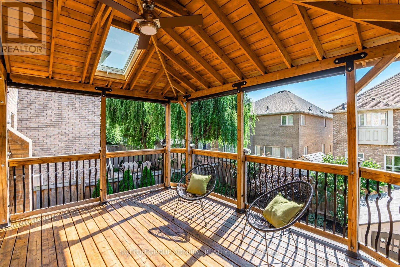 109 Barli Crescent, Vaughan, ON - Outdoor With Deck Patio Veranda With Exterior