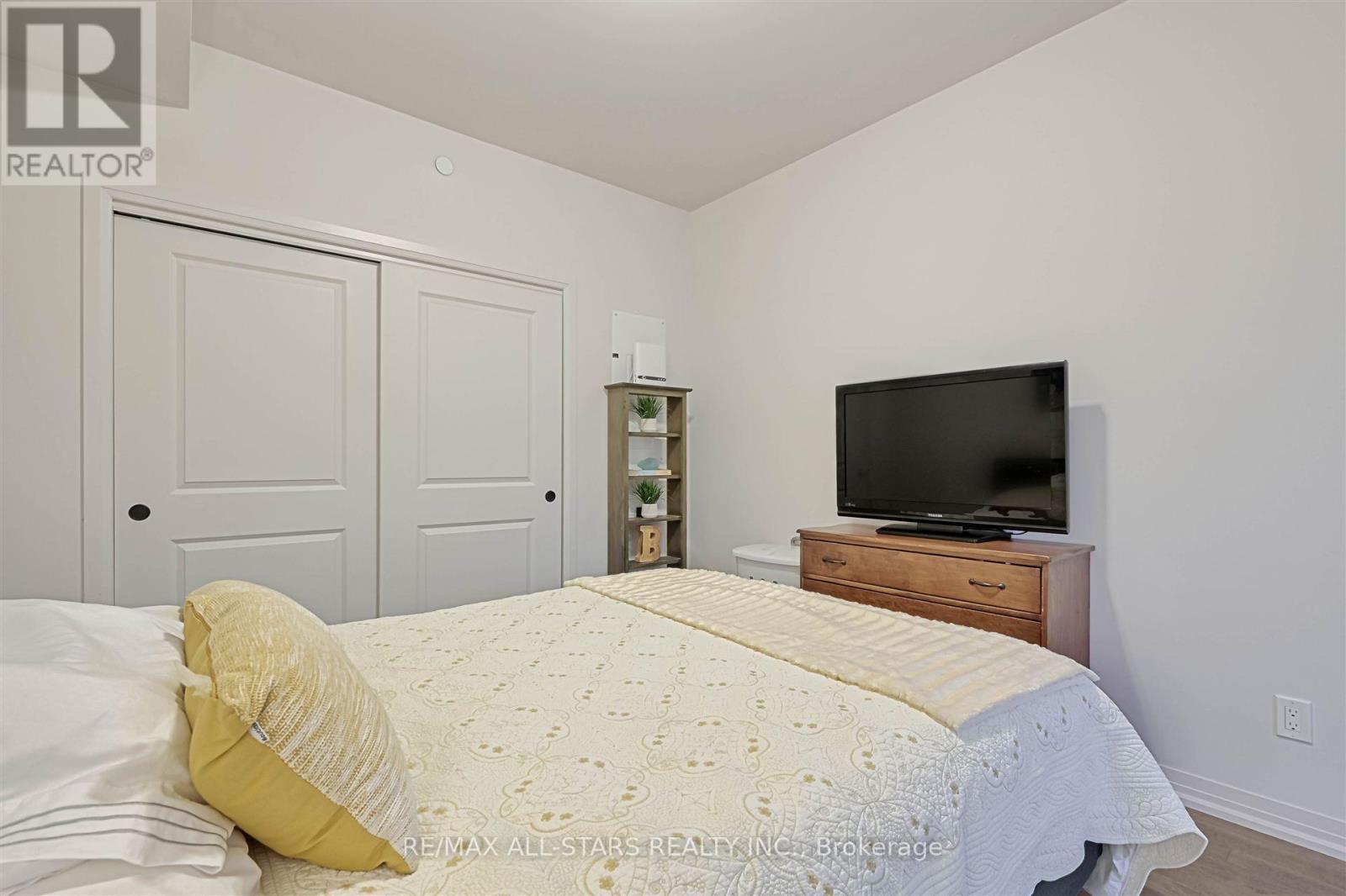 301 - 164 Cemetery Road, Uxbridge, ON - Indoor Photo Showing Bedroom