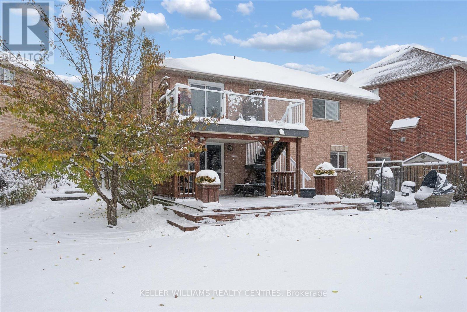 76 Kerfoot Street, Georgina, ON - Outdoor