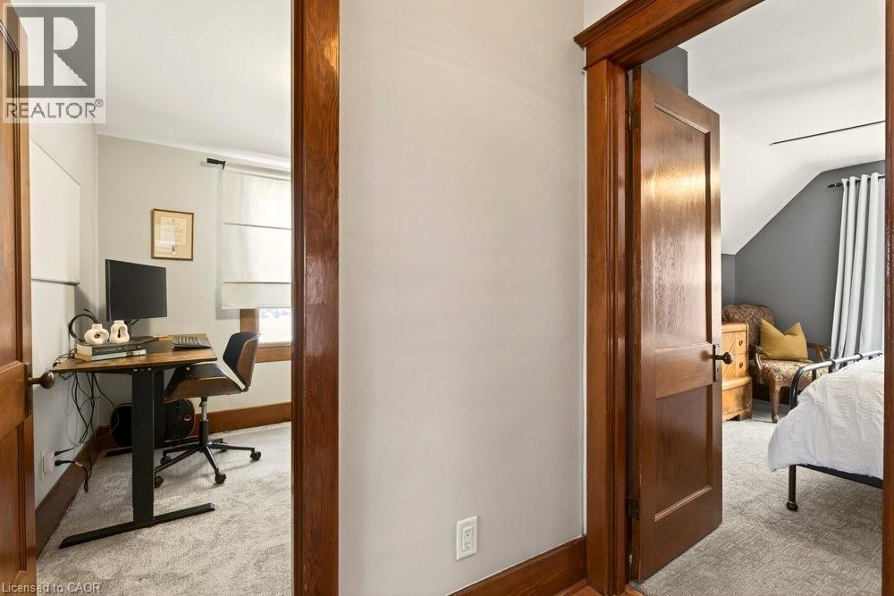 22 Mill Street, Hamilton, ON - Indoor Photo Showing Office