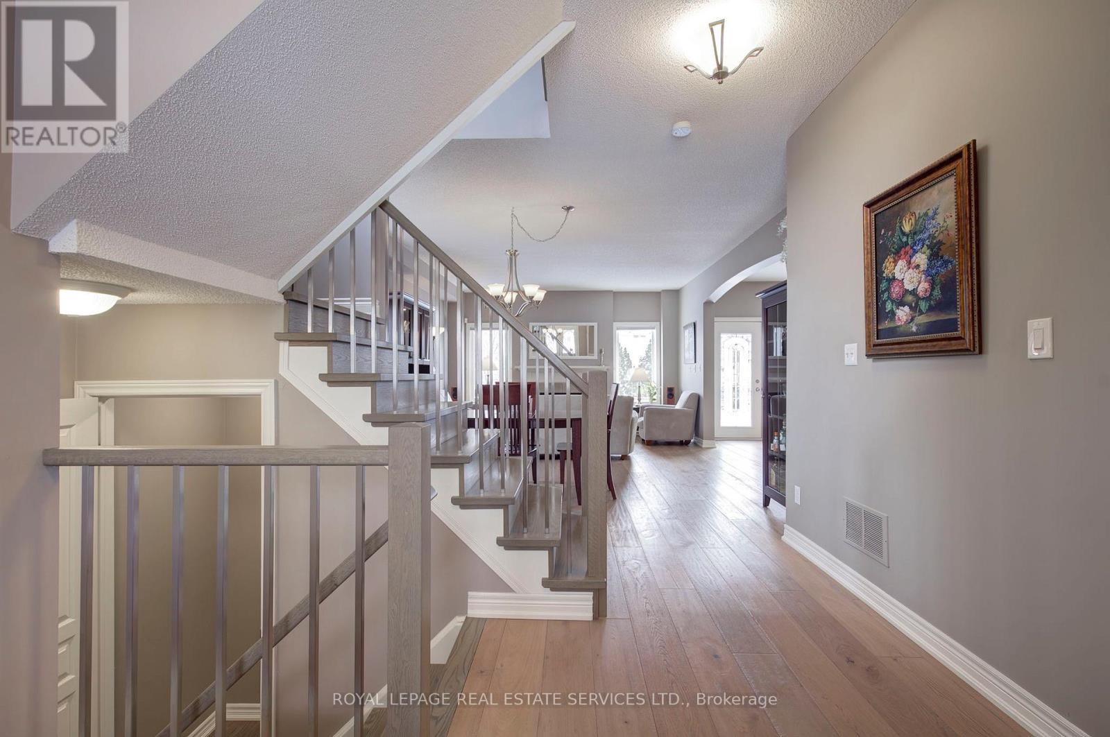 2275 Littondale Lane, Oakville, ON - Indoor Photo Showing Other Room