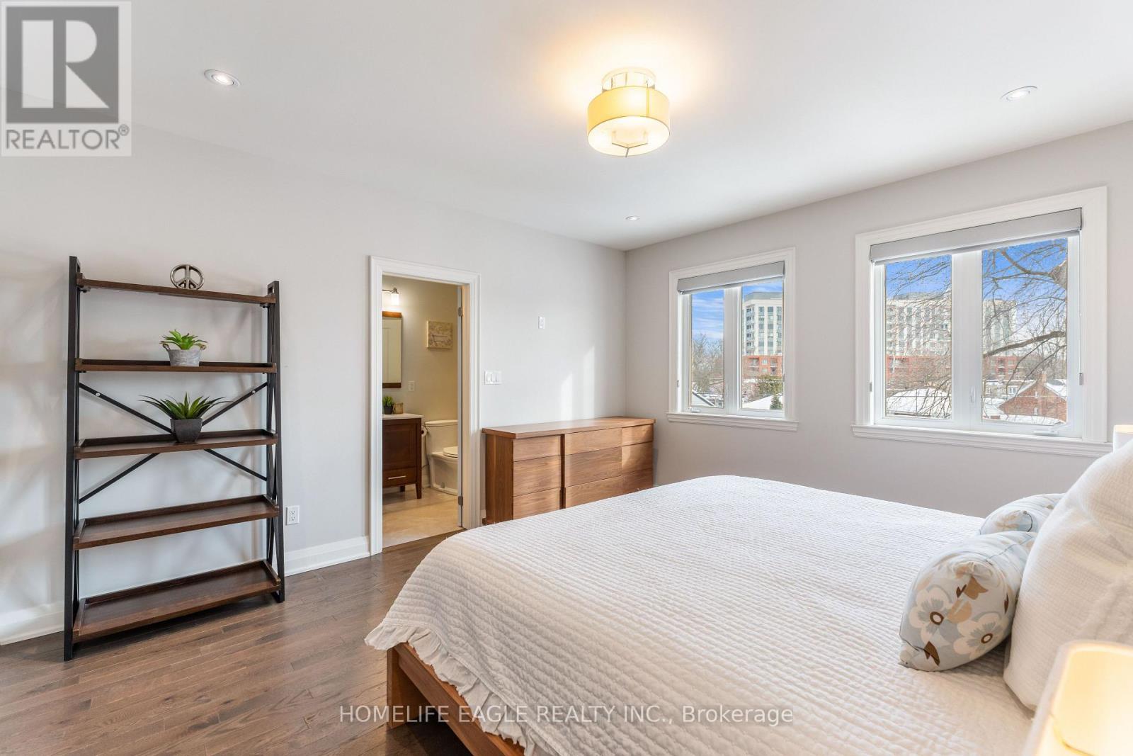 97B Craiglee Drive, Toronto, ON - Indoor Photo Showing Bedroom