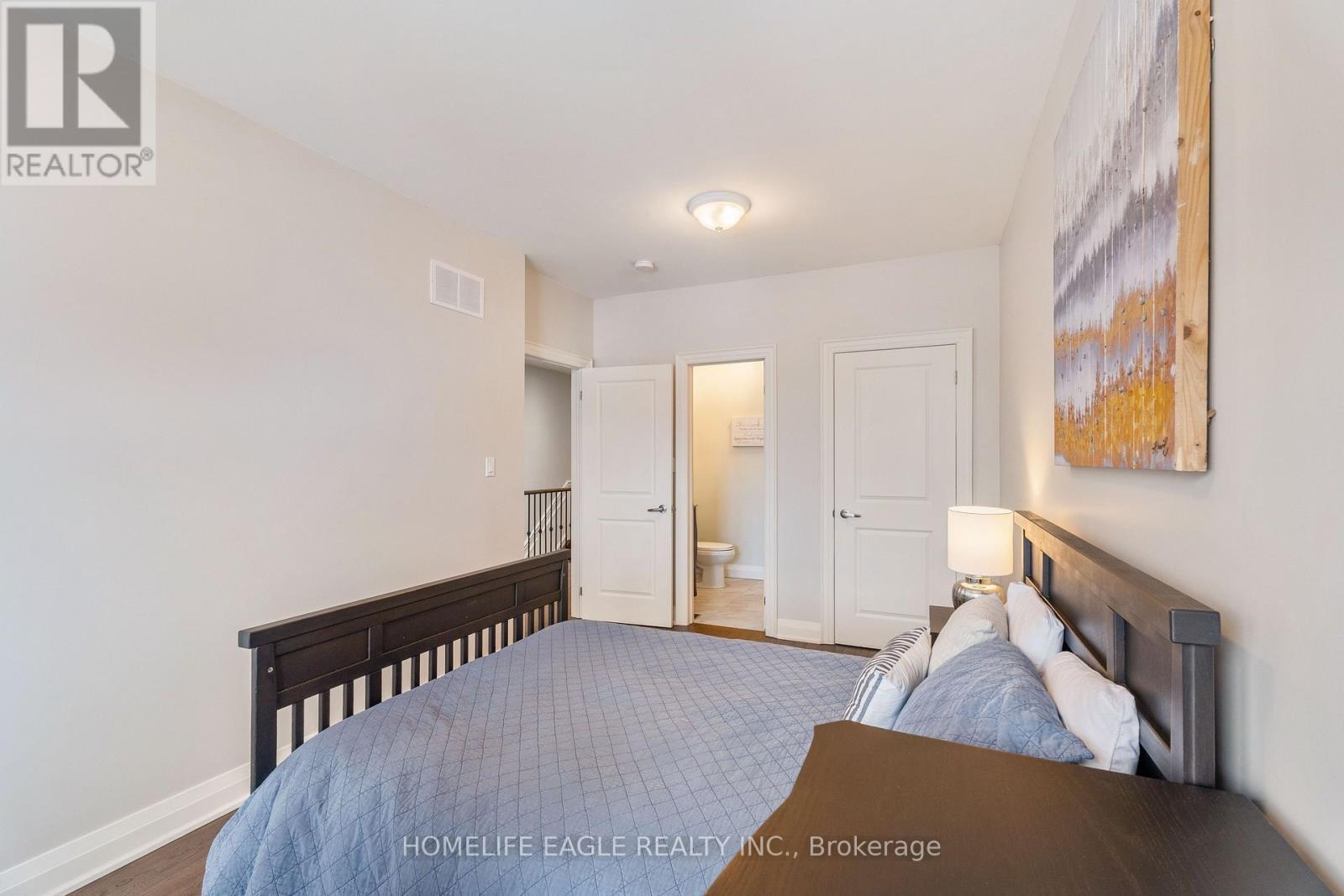 97B Craiglee Drive, Toronto, ON - Indoor Photo Showing Bedroom