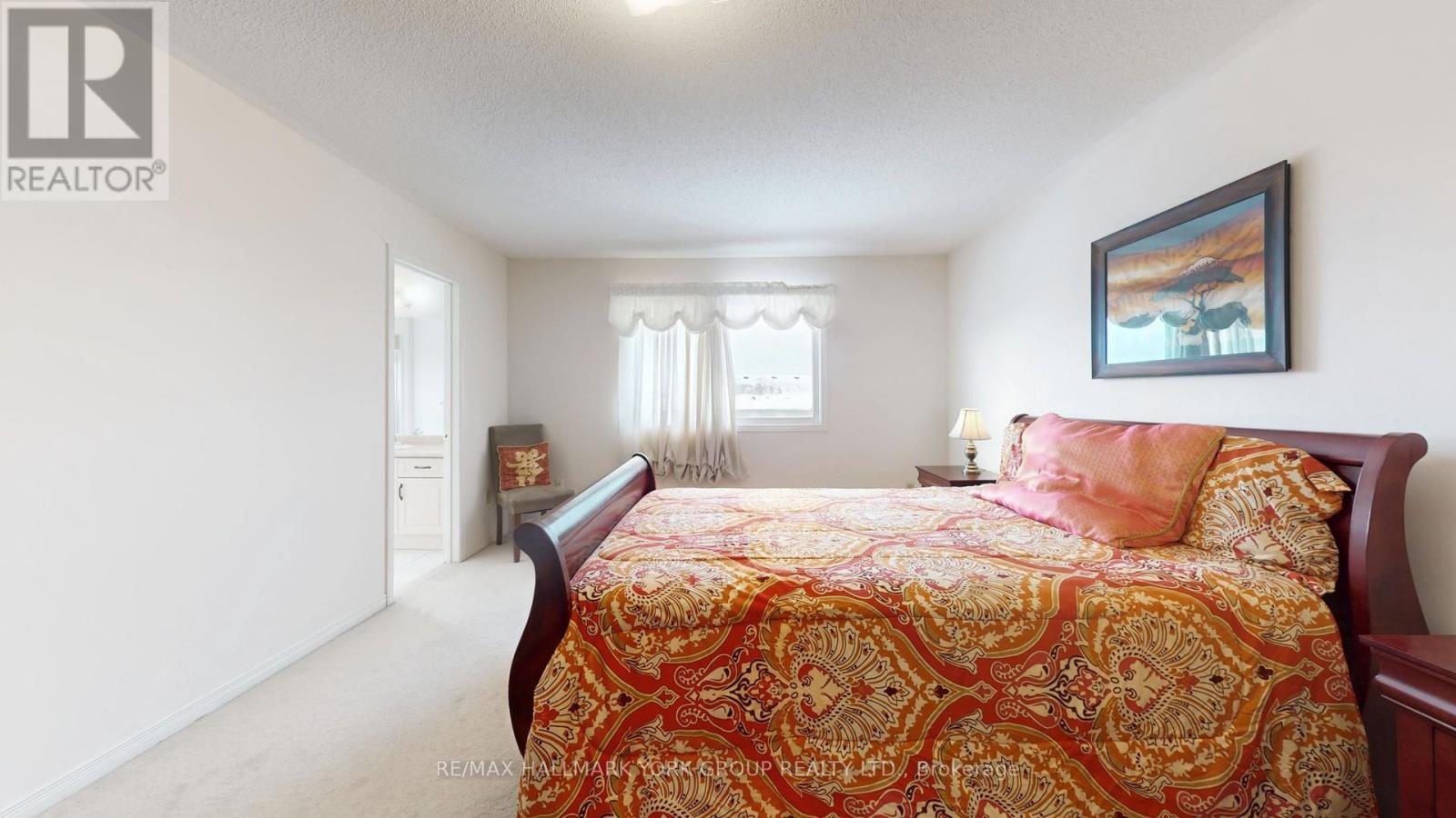 86 Petermann Street, Aurora, ON - Indoor Photo Showing Bedroom