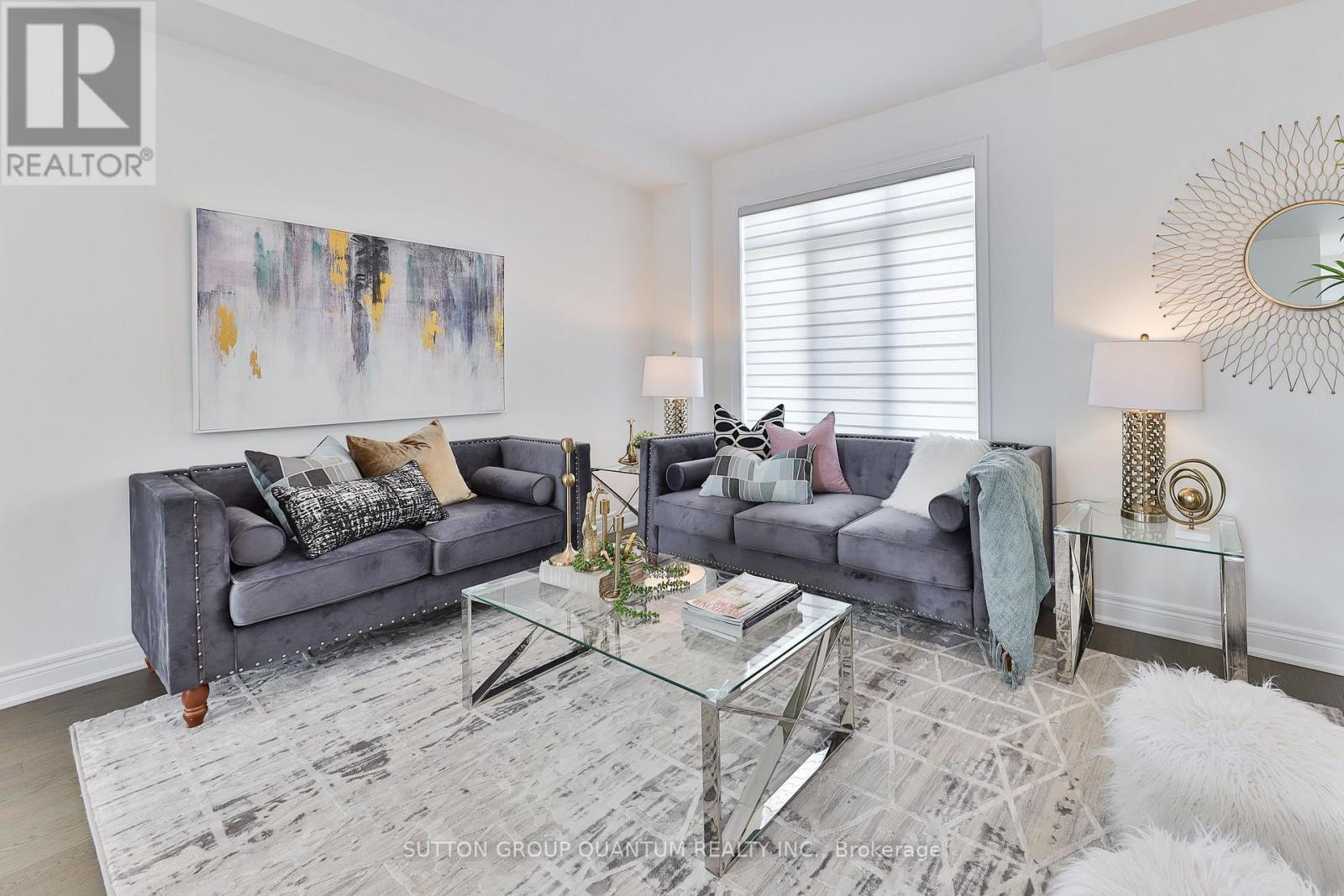 2168 Postmaster Drive, Oakville, ON - Indoor Photo Showing Living Room